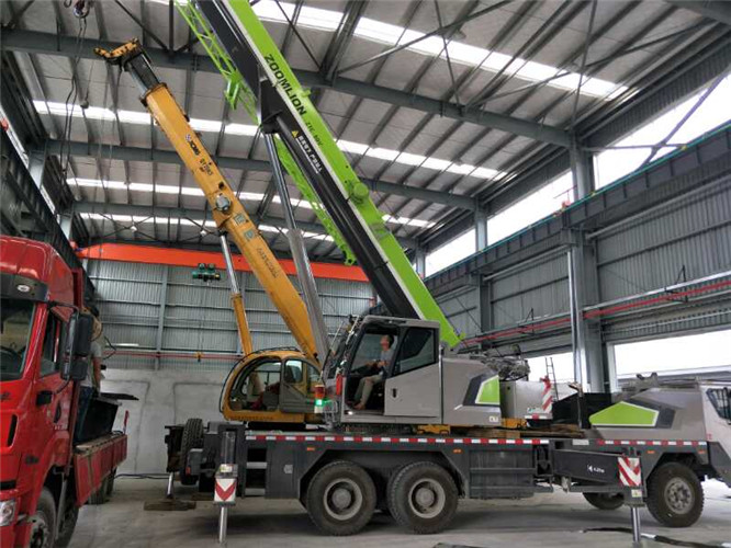 嘉荫县高空车出租需要注意哪些安全事项？