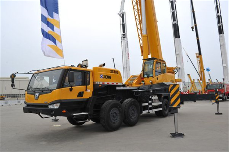 嘉荫县预约吊车后，多久能上门服务？24 小时应急响应吗？